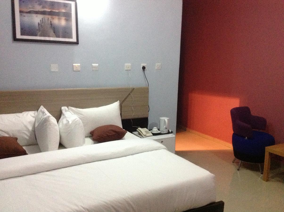 Toprate Luxury Hotel Owerri Chambre photo